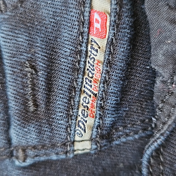 Women Diesel dark blue jeans - Picture 2 of 4